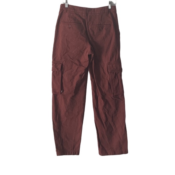 Aritzia TNA Women’s Troop Cargo Pants Burgundy, size 4 - Picture 4 of 15